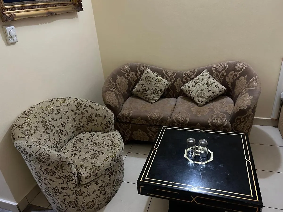 دبي Diplomat Hotel